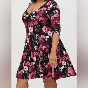 Torrid size 2 super soft 3/4 dress